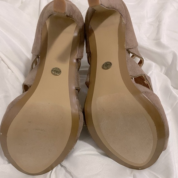 Bootie heels - Picture 5 of 6